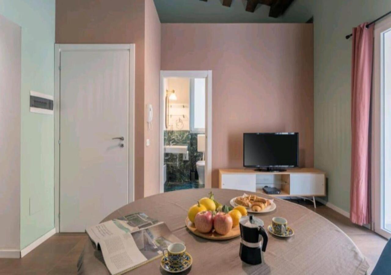Franco Il Conte Apartment *